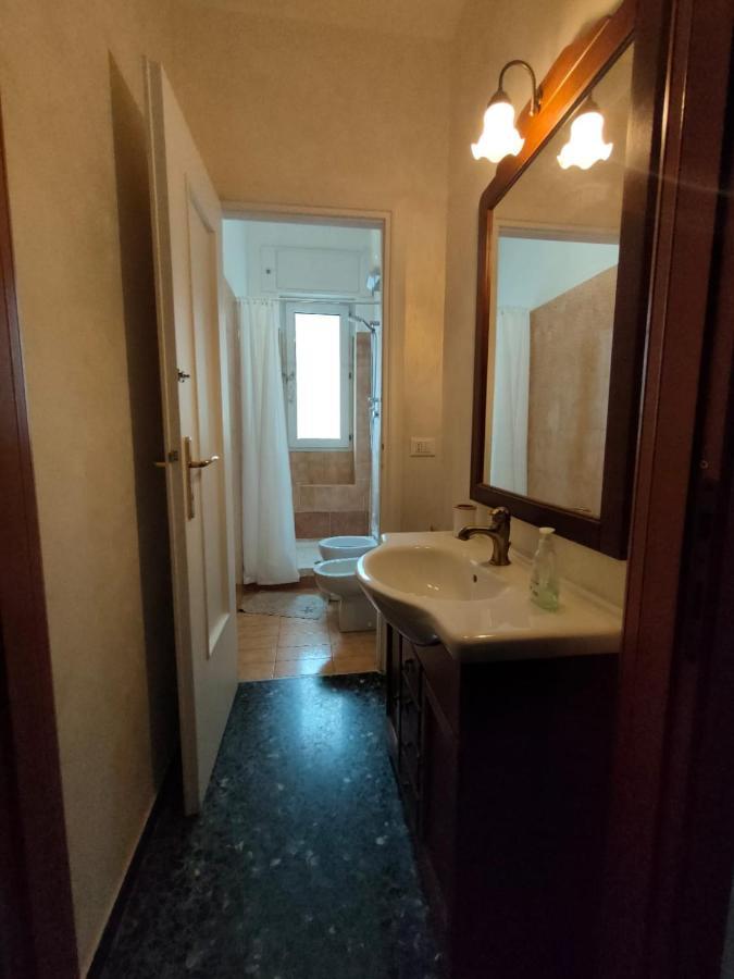 مبيت وإفطار جنوة Dolce Notte, Near San Martino Hospital المظهر الخارجي الصورة
